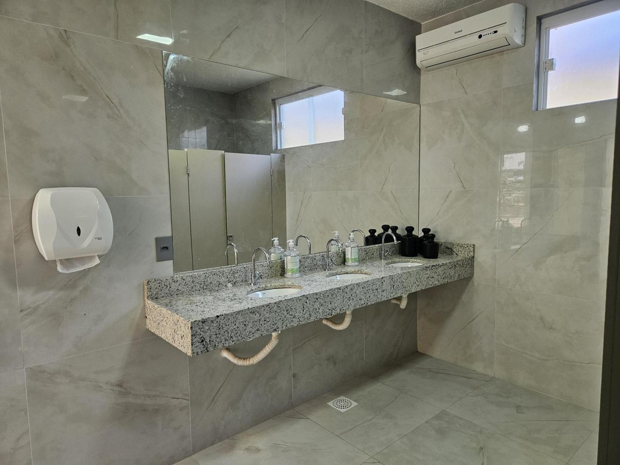 Malie Hotel Águas Belas Zewnętrze zdjęcie